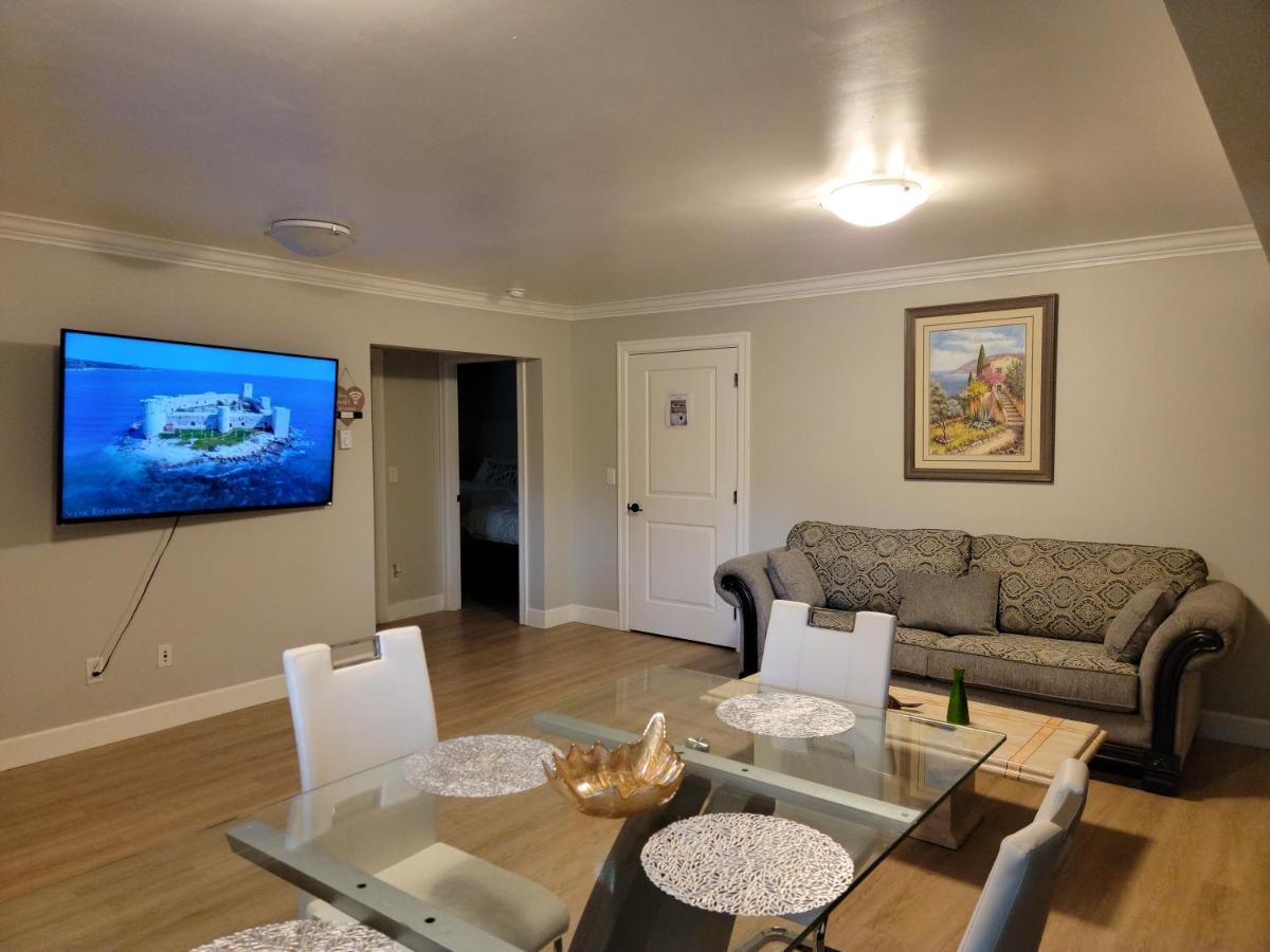 Oscar Inn & 2Bd Family Suite Or Private Room Abbotsford Esterno foto